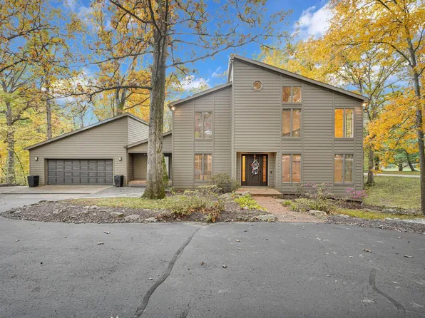 10340 Browning Rd, Evansville, IN 47725