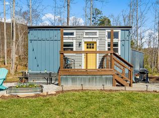 57 Tiny Home Dr, Hendersonville, NC 28792