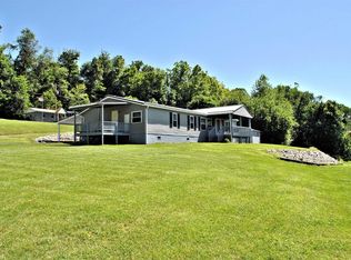 133 Piney Mountain Rd, Narrows, VA 24124