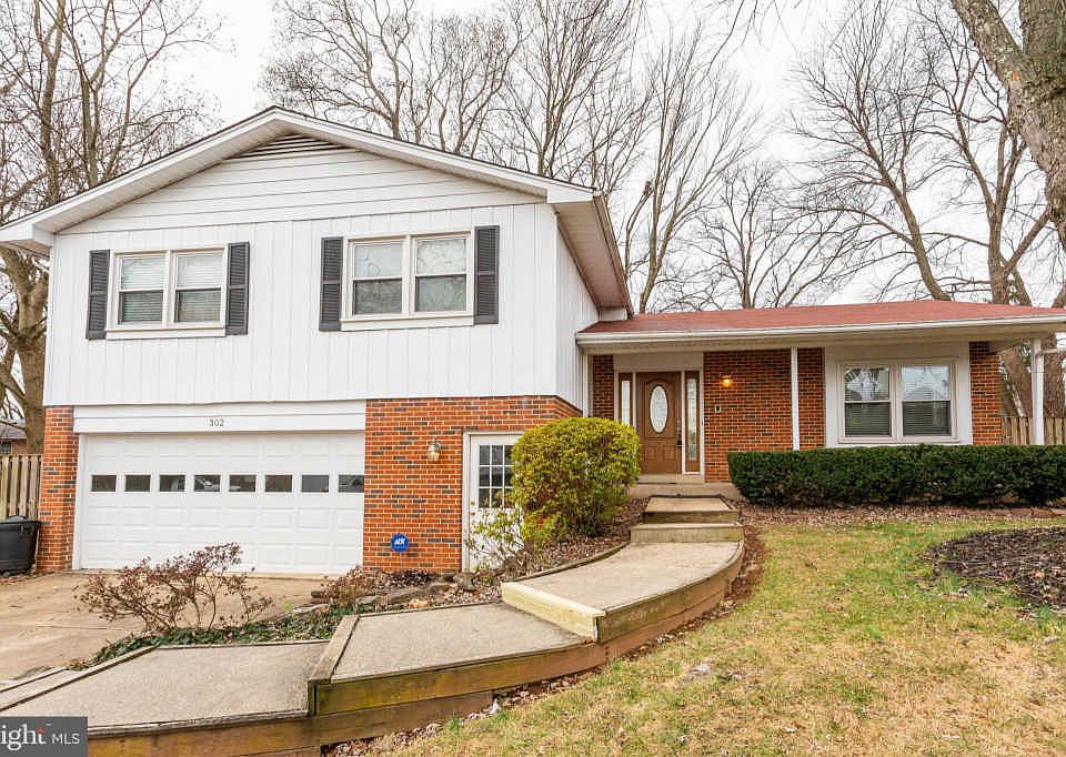 1st image of 302 Surveyors Ct SW