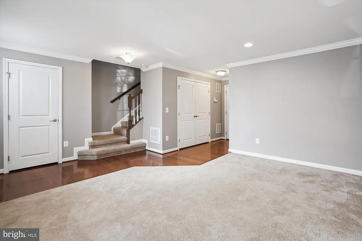 Building Photo - 7106 Santa Cruz Pl