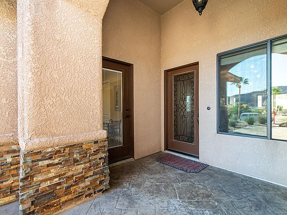 4th image of 3345 Hilldale Dr