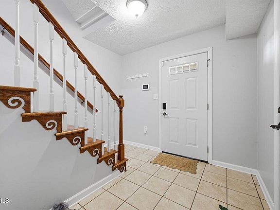 3rd image of 133 Smartview Ln #133