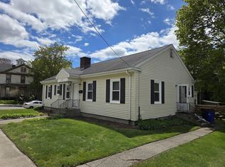 499 Maple St, Fall River, MA 02720