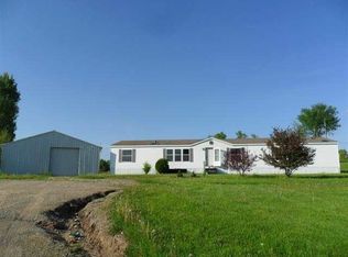 18790 Seventeen Mile Rd, Leroy, MI 49655