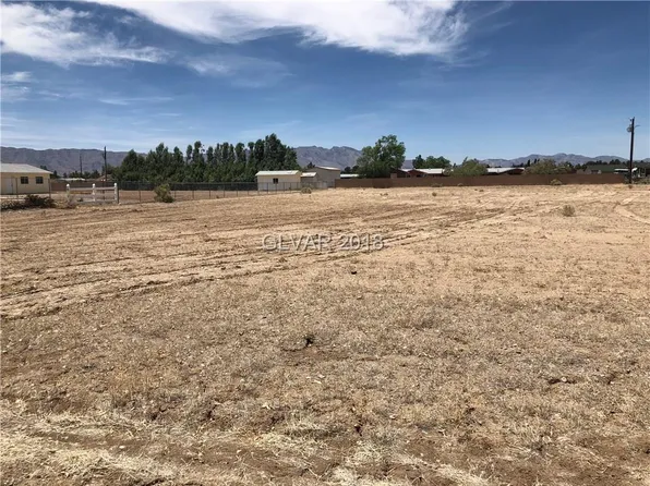 5800 Alicia St, Pahrump, NV 89048