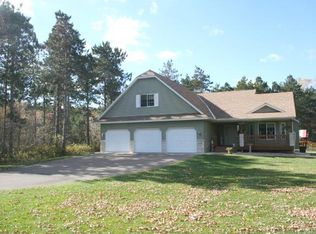 37336 Ivy Trl, North Branch, MN 55056