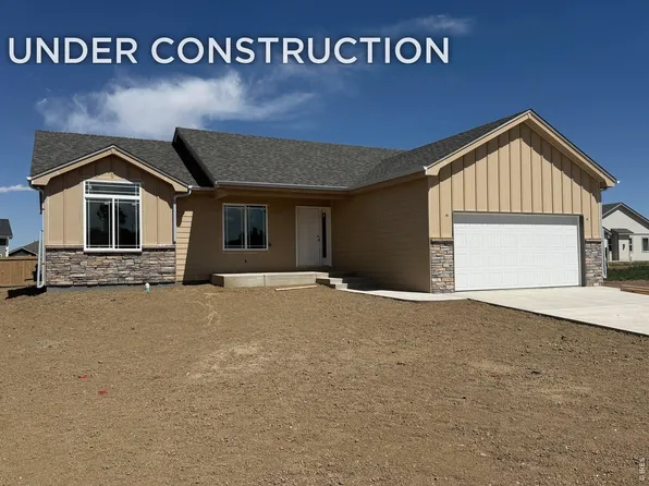 7020 Gateway Crossing St, Wellington, CO 80549