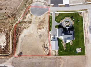885 N East Greenfields Dr, Shelley, ID 83274