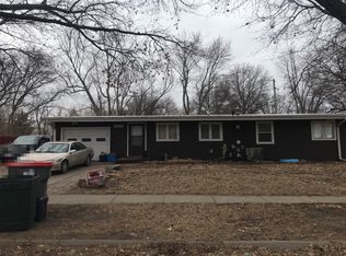 7121 Eastborough Ln, Lincoln, NE 68505