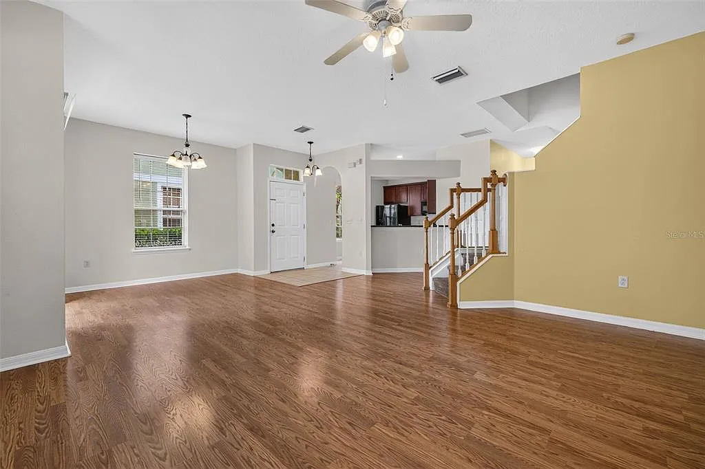 3 bed, 2.5 bath, 1513 sqft, $2,250 — Photo 2