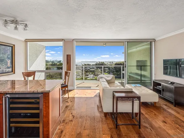 1750 Avenida Del Mundo Unit 210, Coronado, CA 92118