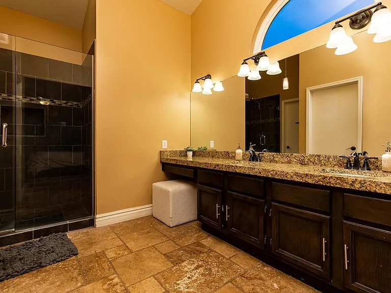 10371 E Davenport Dr — Photo 17