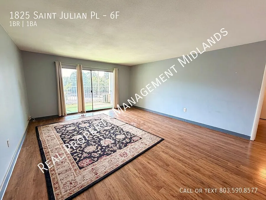 50% Off First Month's Rent Promo! Charming 1-Bed Condo in Middleborough — Photo 3