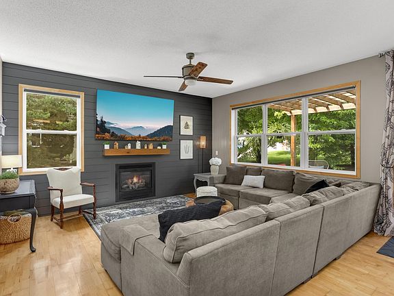 5th image of 848 Newberry Ln