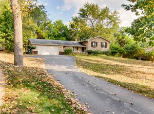 8021 Fairmount Ave, Downers Grove, IL 60516