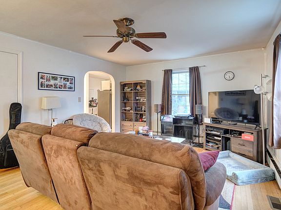 4th image of 103 Broce Dr
