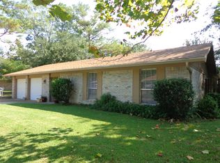 6141 Gruich Cir, Ocean Springs, MS 39564
