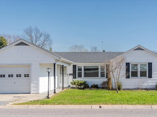 320 Penn St, Washington, MO 63090