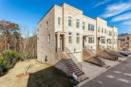 59 Winslow St Photo 1
