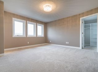 153 E Pomona St, Philadelphia, PA 19144