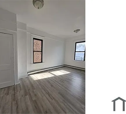 33 Tuckahoe Rd #E — Photo 1