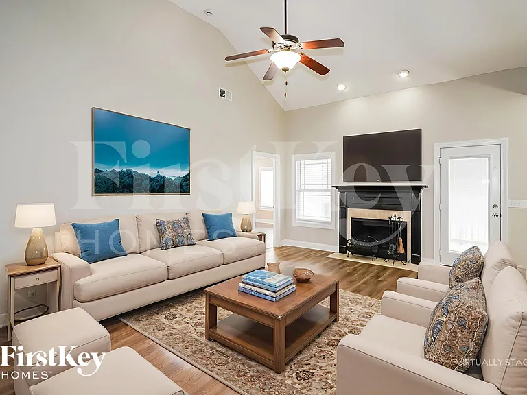 848 Cherry Blossom Ln — Photo 3