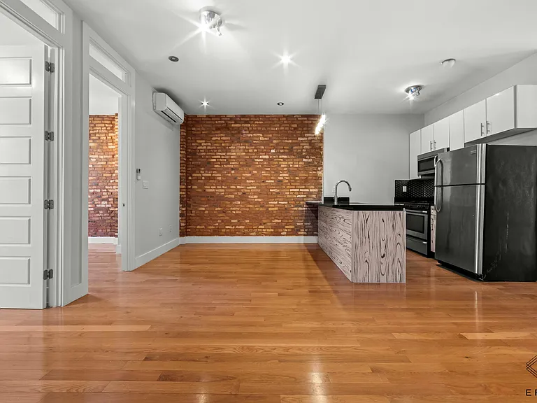 385 Himrod St #3A — Photo 3