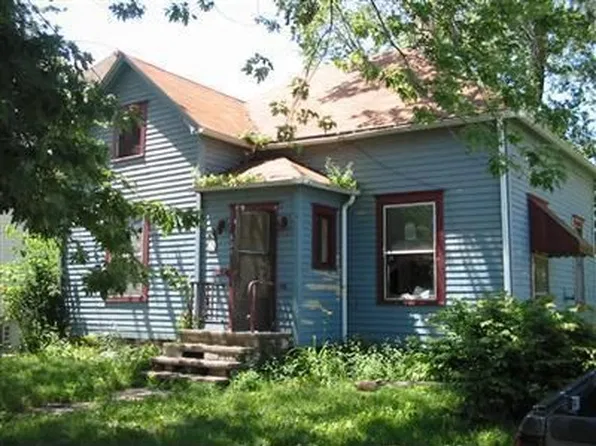 838 Lovett Pl, Lorain, OH 44052