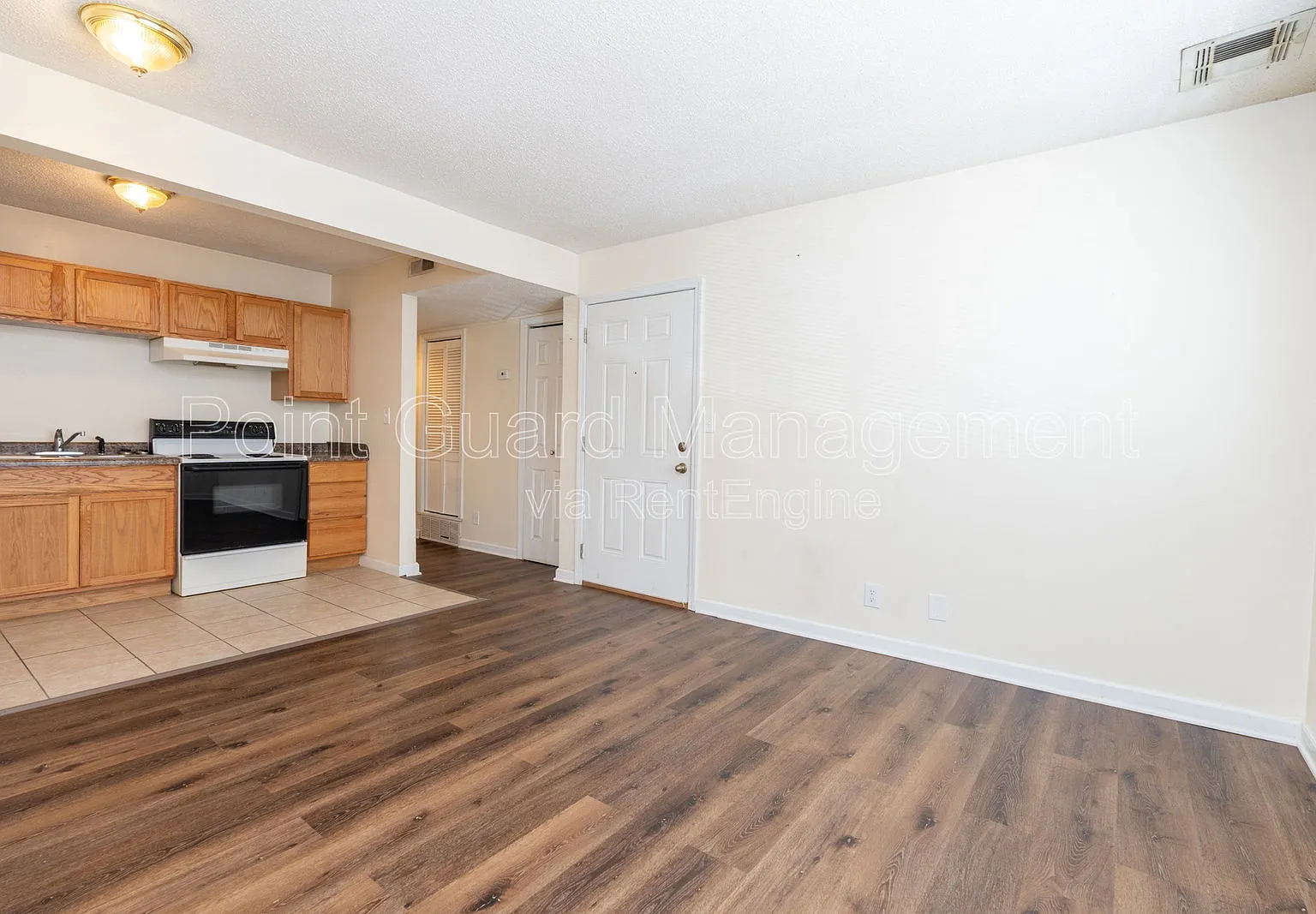 1 bed, 1.0 bath, 600 sqft, $550 — Photo 2