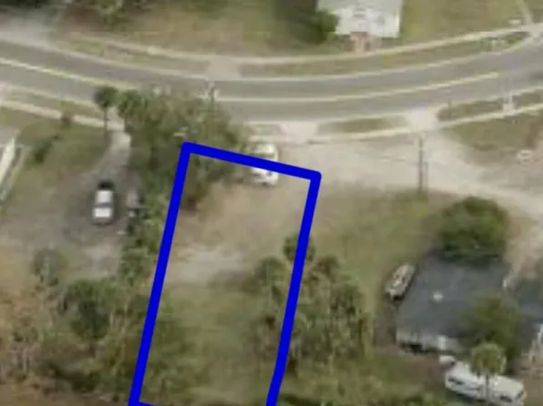928 S De Leon Ave, Titusville, FL 32780