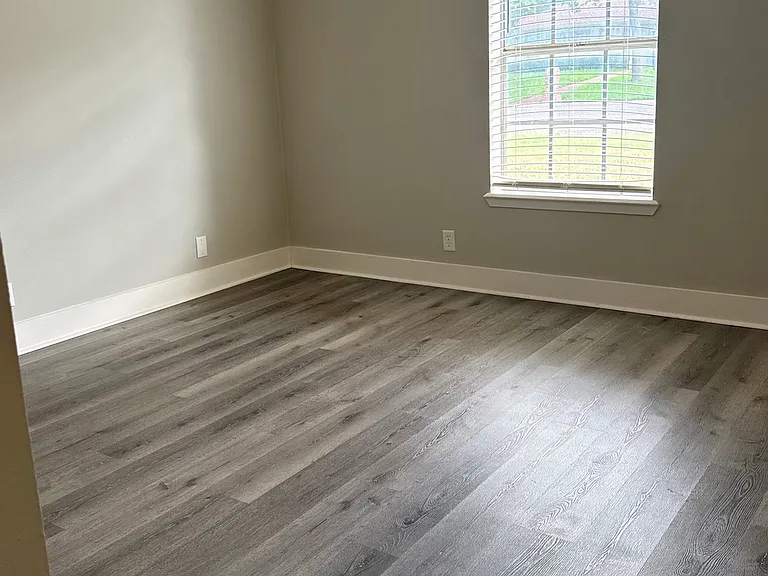 2838 Canyon Creek Dr — Photo 26