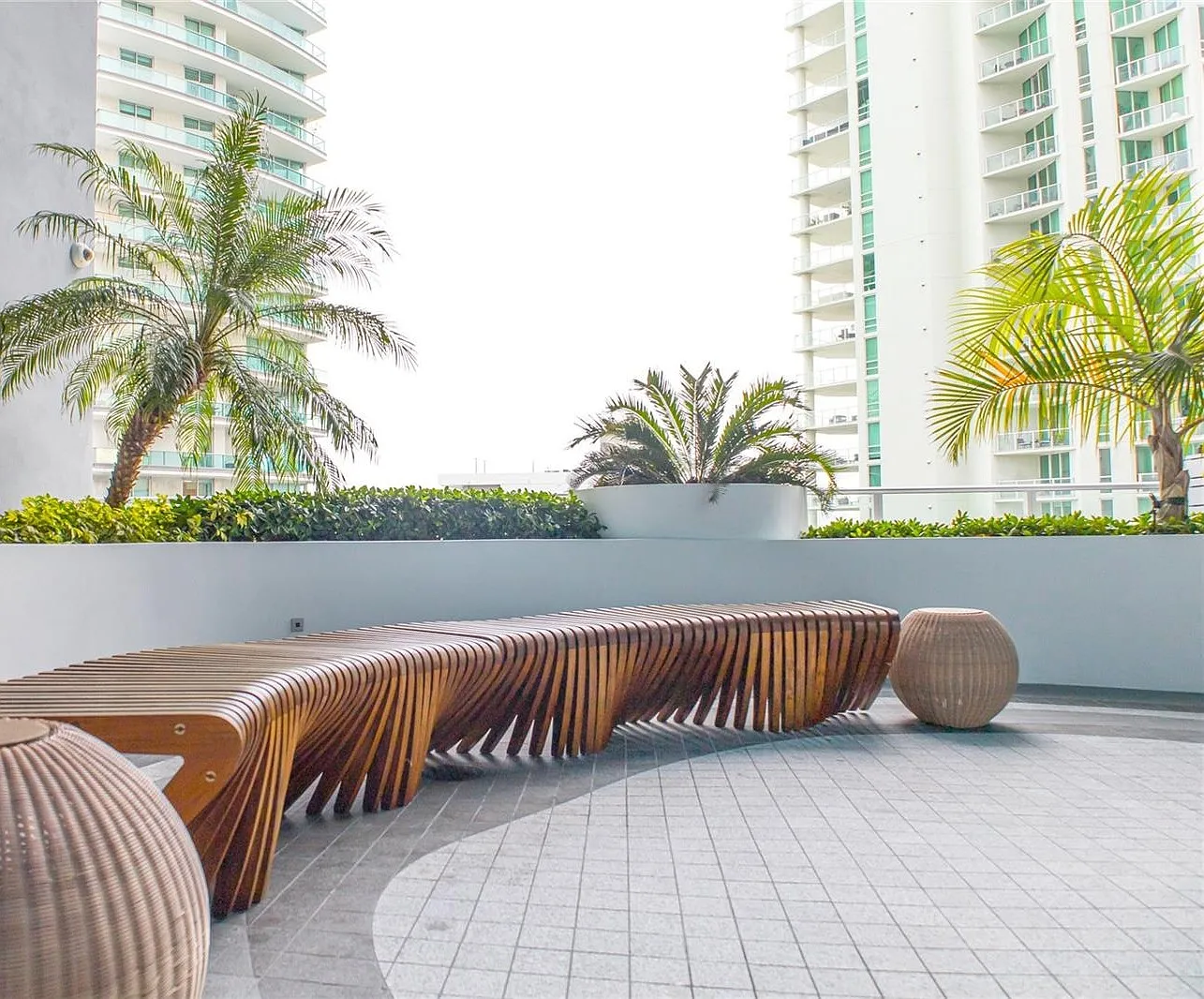 1 bed, 1.5 bath, 848 sqft, $4,300 — Photo 4