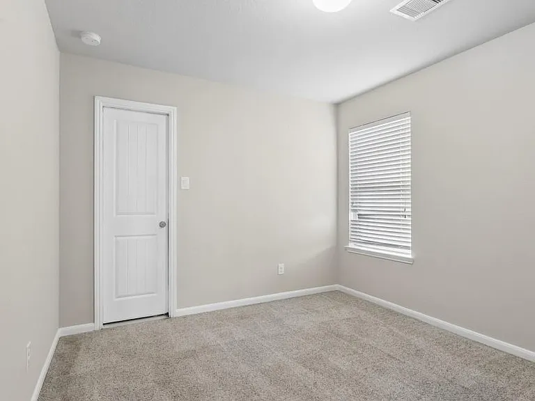 3931 McDonough Way — Photo 34