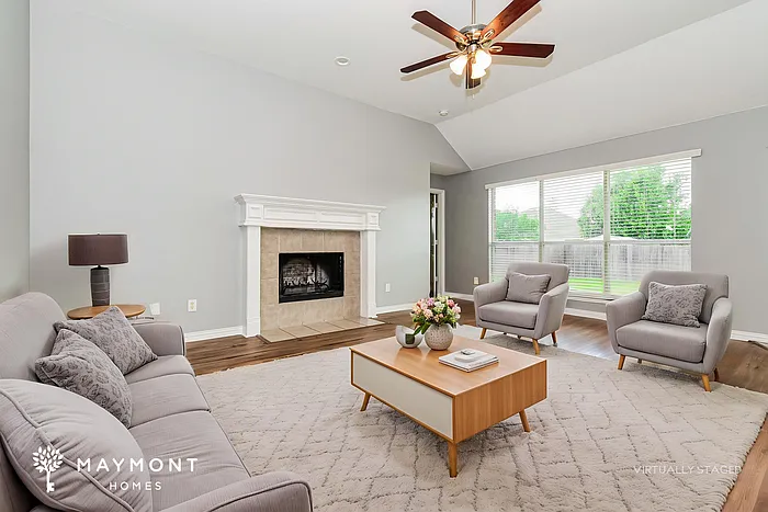610 Fox Glen Dr — Photo 5