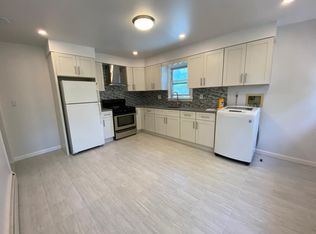 15 Goodwin St #2F, Stamford, CT 06906