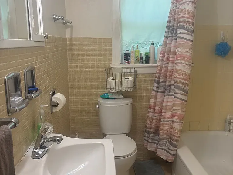 1109 E Linwood Dr — Photo 7