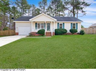 122 Dragoon Ct, Raeford, NC 28376