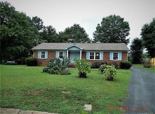 331 Clover Hitch Dr, Charlotte, NC 28215