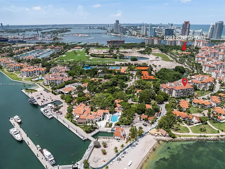 19143 Fisher Island Dr #19143 — Photo 13