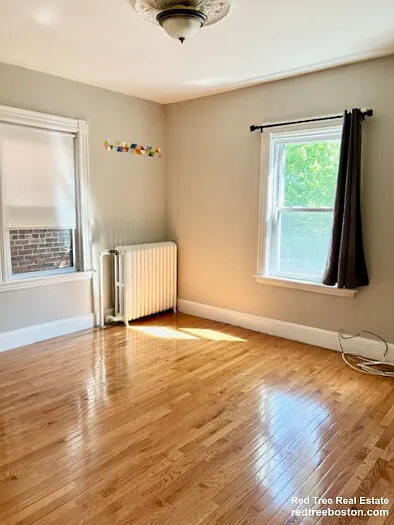 46 Aspinwall Ave #2F — Photo 7