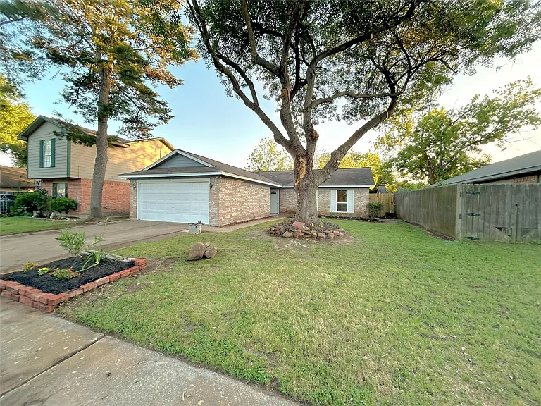 946 Sierra Shadows Dr — Photo 5