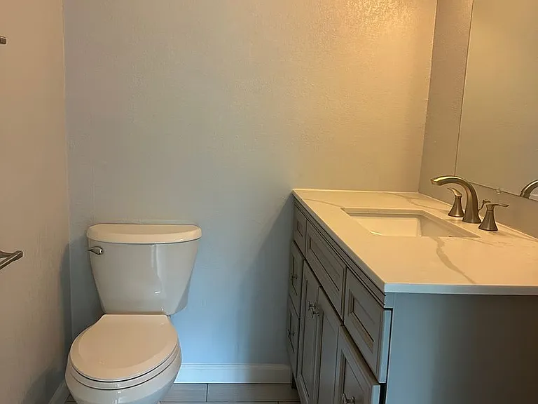 2100 Mavencamp Cir — Photo 10