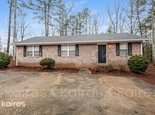 101 Beaver Pointe Dr, Winterville, GA 30683