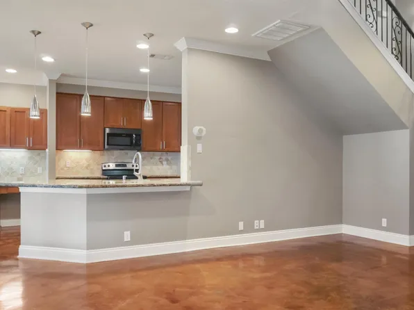 8000 Stonelake Village Ave APT 405, Baton Rouge, LA 70820