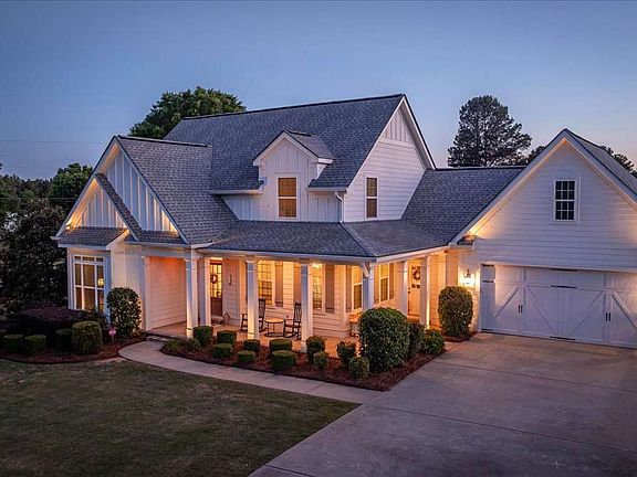 4th image of 6461 Hog Mountain Rd