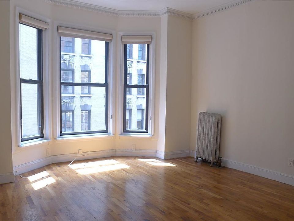 1st image of 11 E 32nd St APT 6D