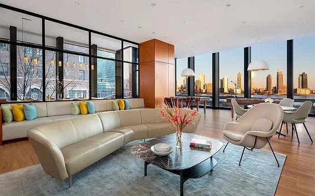 Rented by Corcoran | media 19