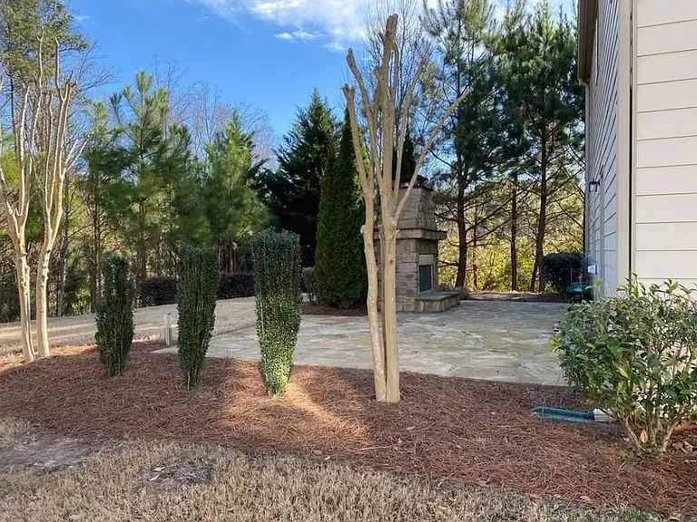 1030 Delo Ln — Photo 4