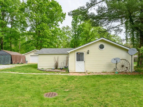 890 W Bauer Dr, Nineveh, IN 46164